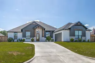 104 Bent Creek Ct, Cleburne, TX 76033 - Photo 1