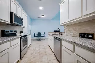 3037 Solana Cir, Denton, TX 76207 - Photo 9