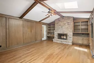 9329 Seagrove Dr, Dallas, TX 75243 - Photo 13