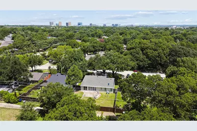 6418 Axton Lane, Dallas, TX 75214 - Photo 31
