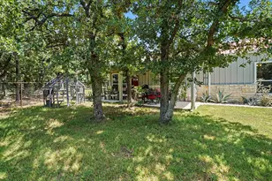 125 Rolling Hills Blvd, Alvord, TX 76225 - Photo 29