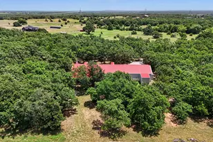 125 Rolling Hills Blvd, Alvord, TX 76225 - Photo 33