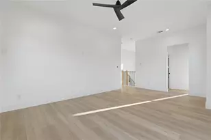 1810 Bickers St, Dallas, TX 75212 - Photo 25