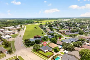 4333 Woodbluff Dr, Mesquite, TX 75150 - Photo 3