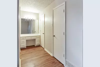 504 Sierra Drive, DeSoto, TX 75115 - Photo 17