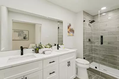 430 E Grenoble Drive, Grand Prairie, TX 75052 - Photo 19
