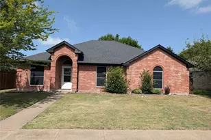 103 Clover Leaf Ln, Red Oak, TX 75154 - Photo 1