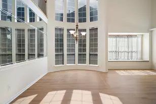 2344 Chenault Dr, Frisco, TX 75033 - Photo 9