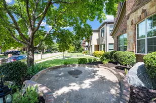 2344 Chenault Dr, Frisco, TX 75033 - Photo 3