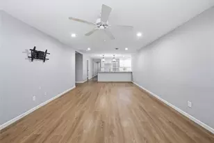 7362 Robinhood Ln, Fort Worth, TX 76112 - Photo 7