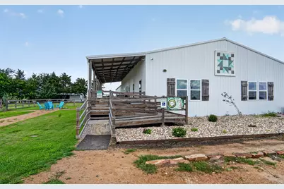 9262 Farm Road 79, Sumner, TX 75486 - Photo 3