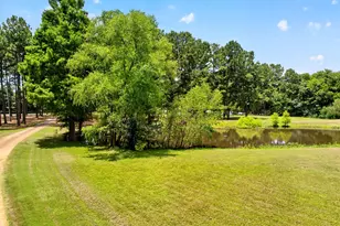 1201 Robbins Rd, Athens, TX 75751 - Photo 37