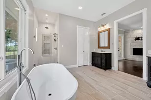 1201 Robbins Rd, Athens, TX 75751 - Photo 23