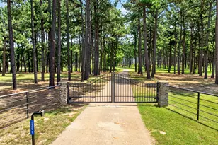 1201 Robbins Rd, Athens, TX 75751 - Photo 3