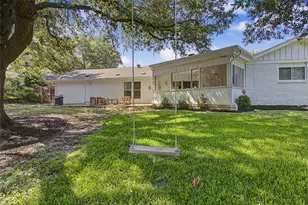 1921 Dakar Rd E, Fort Worth, TX 76116 - Photo 35