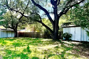 723 Walnut St, Duncanville, TX 75116 - Photo 23
