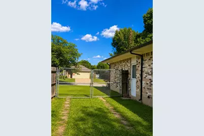 723 Walnut Street, Duncanville, TX 75116 - Photo 23