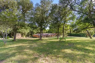 13539 Chapel Rd, Lorena, TX 76655 - Photo 29