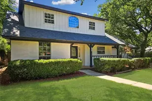 1914 Emerson Ln, Denton, TX 76209 - Photo 1