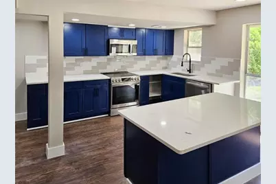 1914 Emerson Lane, Denton, TX 76209 - Photo 5