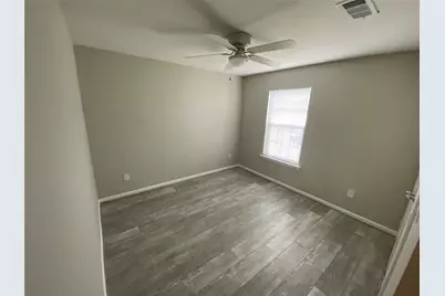 2211 W Illinois Avenue, Dallas, TX 75224 - Photo 5