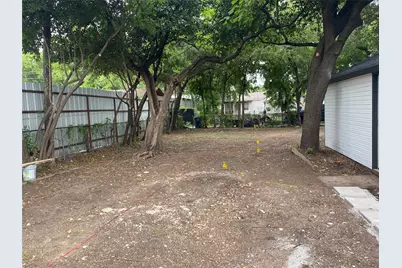 2211 W Illinois Avenue, Dallas, TX 75224 - Photo 9
