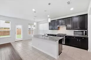 808 Bird Creek Dr, Little Elm, TX 75068 - Photo 11