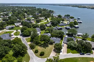 4200 Bar Harbor Ct, Granbury, TX 76049 - Photo 27
