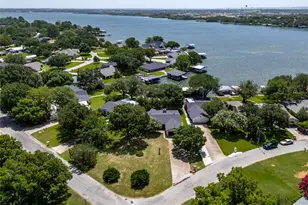 4200 Bar Harbor Ct, Granbury, TX 76049 - Photo 1