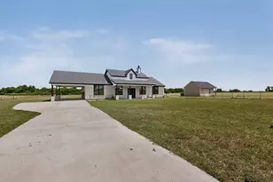 204 Co Rd 1001, Greenville, TX 75401 - Photo 3