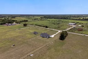 204 Co Rd 1001, Greenville, TX 75401 - Photo 39