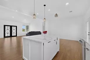 204 Co Rd 1001, Greenville, TX 75401 - Photo 17