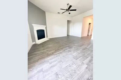11000 Glover Lane, Aubrey, TX 76227 - Photo 15