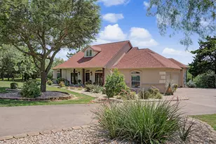 1529 Cypress Bend Dr, Cedar Hill, TX 75104 - Photo 1