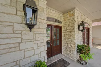 1529 Cypress Bend Drive, Cedar Hill, TX 75104 - Photo 3