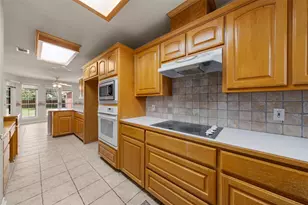 23008 Whispering Meadow Dr, Whitney, TX 76692 - Photo 9