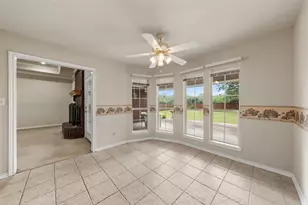 23008 Whispering Meadow Dr, Whitney, TX 76692 - Photo 5