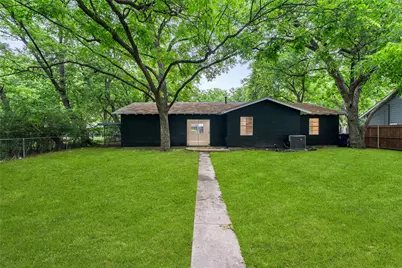 110 Hackberry Street, Lancaster, TX 75146 - Photo 9