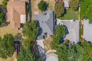 3401 Crescent Ct, Bedford, TX 76021 - Photo 23