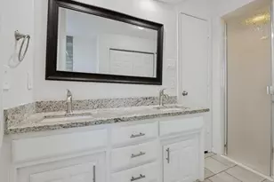 3401 Crescent Ct, Bedford, TX 76021 - Photo 13