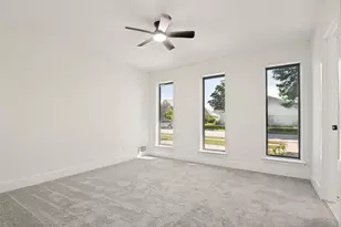 1901 Westshore Dr, Garland, TX 75043 - Photo 17