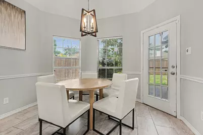 8006 Killarney Lane, Rowlett, TX 75089 - Photo 9