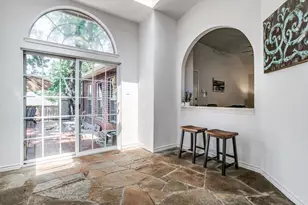 528 Halifax Ln, Coppell, TX 75019 - Photo 7