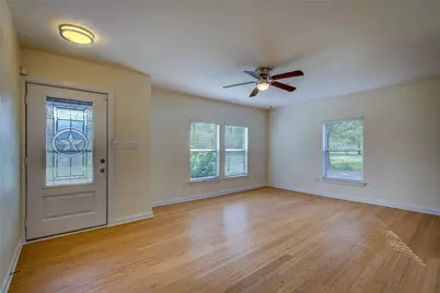 1918 Walworth Street, Greenville, TX 75401 - Photo 9