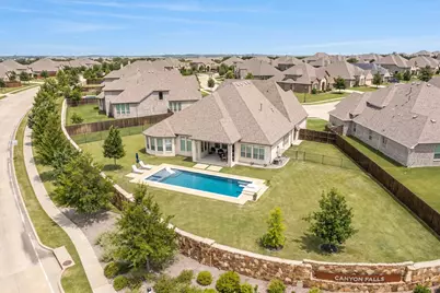 10801 Sycamore Falls Drive, Flower Mound, TX 76226 - Photo 37
