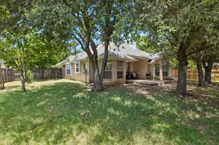 433 Sherwood Ct, Burleson, TX 76028 - Photo 23