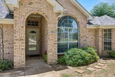 433 Sherwood Court, Burleson, TX 76028 - Photo 3