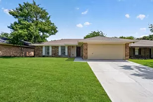 401 Myrtle Dr, Arlington, TX 76018 - Photo 3