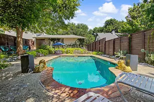 9357 Creel Creek Dr, Dallas, TX 75228 - Photo 29