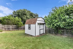 7 Market Loop, Morgans Point Resort, TX 76513 - Photo 25
